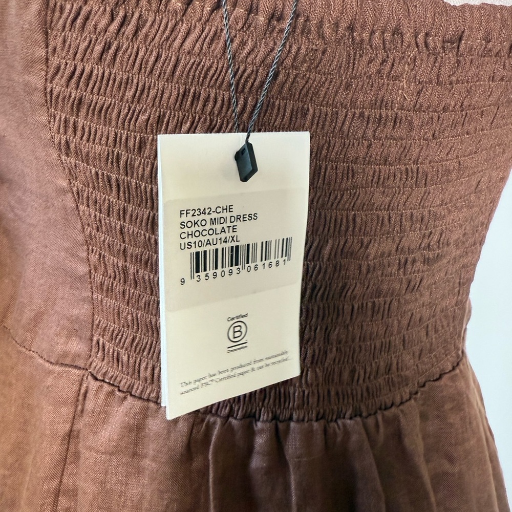 Dress in chocolate Elegant Brown One-Shoulder Dress - Picture 6 of 8
